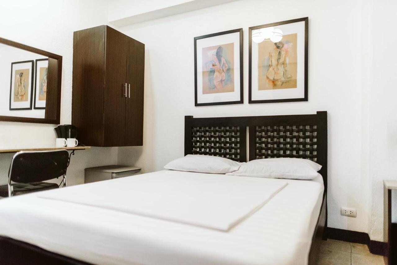 San Agustin Residences Μακάτι Εξωτερικό φωτογραφία